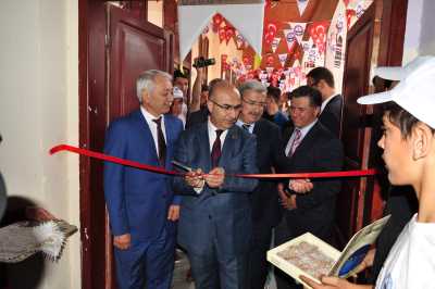 Ziya Paşa Kabri Başında Anıldı